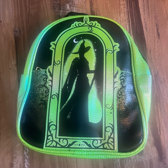 WICKED No One Mourns The Wicked Women's 10.5" Mini Backpack Green Elphaba - Picture 4 of 12
